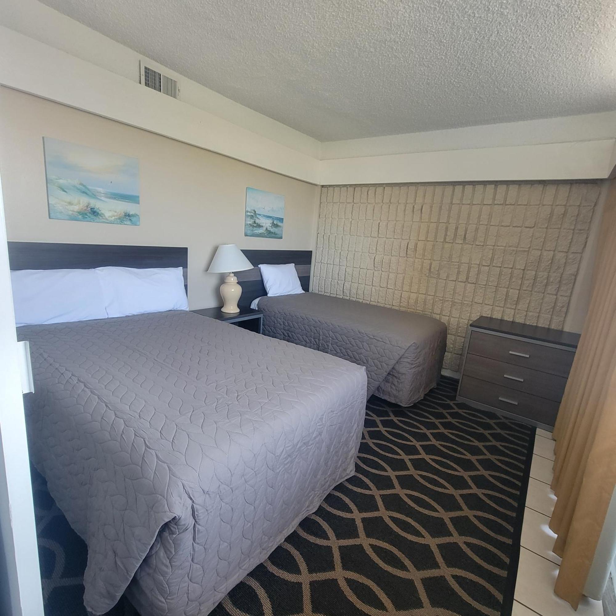 Padre South Hotel On The Beach South Padre Island Esterno foto